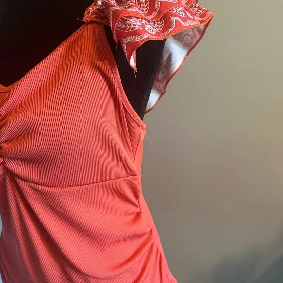 SHEIN Orange Ruched Tank with Patterned Ruffle - Picture 3 of 5